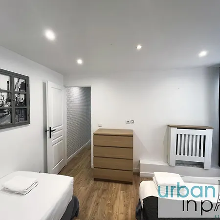 Appartamento Urban Flat 14 - Charming 3 Bdr Flat In Parigi